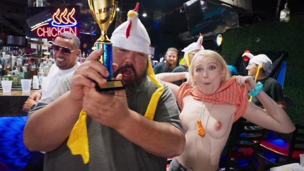 [letspostit] – Phoebe Blue – Getting Saucy! Nicki Minaj Porn Abdl Mommy Porn Selena Naomi Nakamura Porn