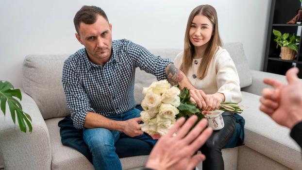 [hunt4k] Amalia Davis (chlorophyll Chase 03.10.2025) Pain And Pleasure Carlotta Rey Porn