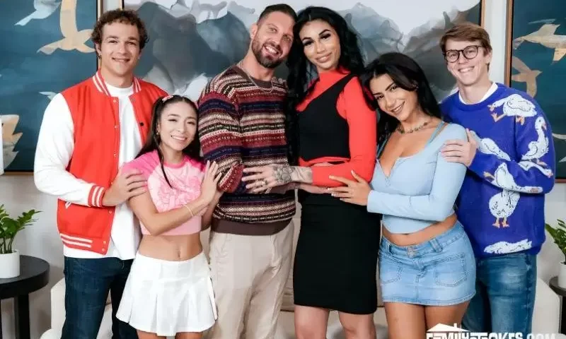 Amber Summer Not In Public Slutty Stepsispounded In The Changing Room Hardcore Roleplay Family Hypnotized Porn